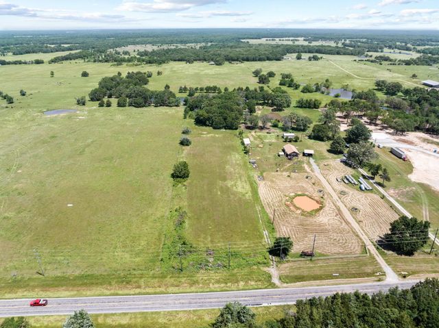 7203 E Fm 1396, Telephone, TX 75488