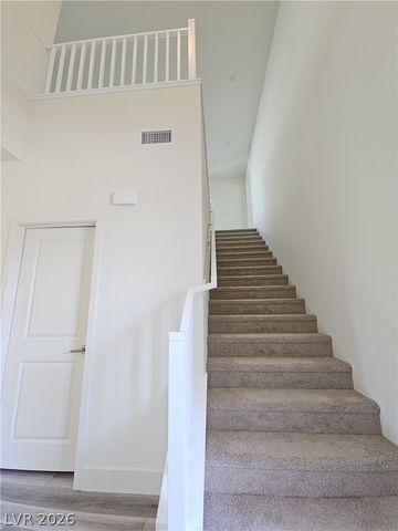 2467 Tom Collins Drive, Las Vegas, NV 89121