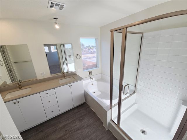 2467 Tom Collins Drive, Las Vegas, NV 89121