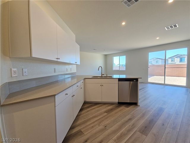 2467 Tom Collins Drive, Las Vegas, NV 89121