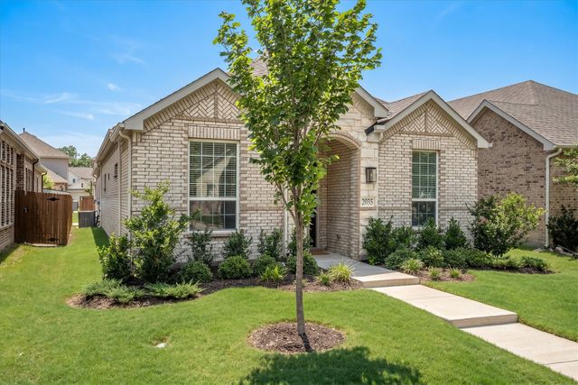 2035 Sherwood Drive, Garland, TX 75041