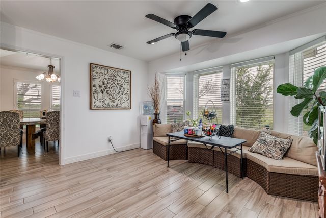 1301 Davis Lane, Terrell, TX 75160