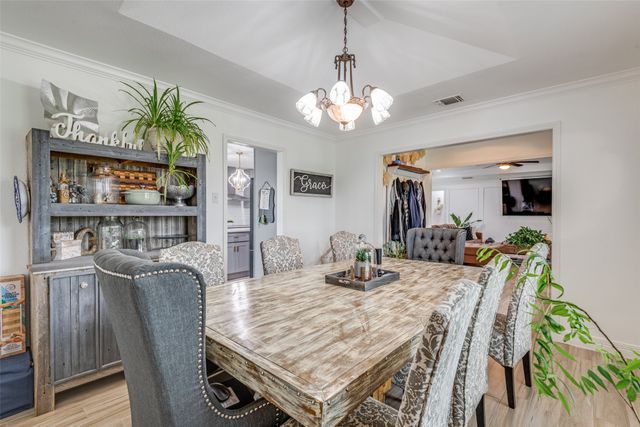 1301 Davis Lane, Terrell, TX 75160
