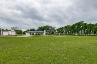 1301 Davis Lane, Terrell, TX 75160