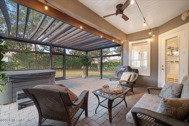 10 NANTUCKET ISLAND Court, Ponte Vedra, FL 32081