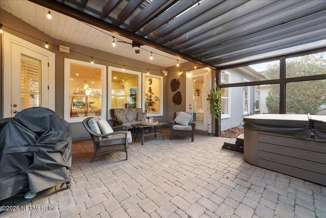 10 NANTUCKET ISLAND Court, Ponte Vedra, FL 32081