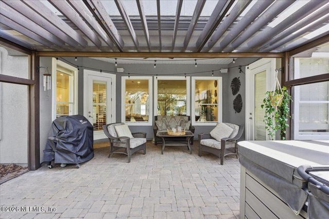 10 NANTUCKET ISLAND Court, Ponte Vedra, FL 32081