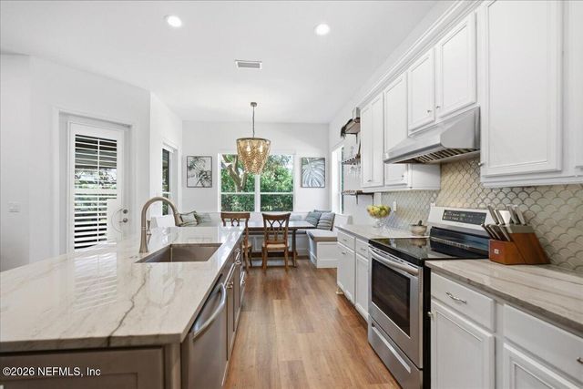 10 NANTUCKET ISLAND Court, Ponte Vedra, FL 32081