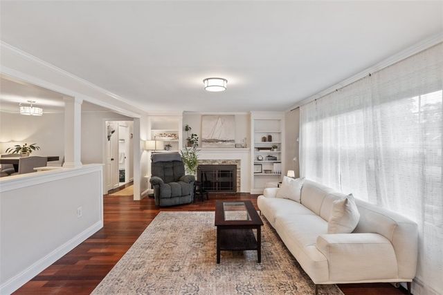 62 Sweetfern Road, Warwick, RI 02888