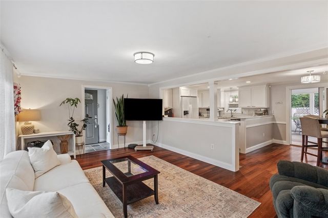 62 Sweetfern Road, Warwick, RI 02888