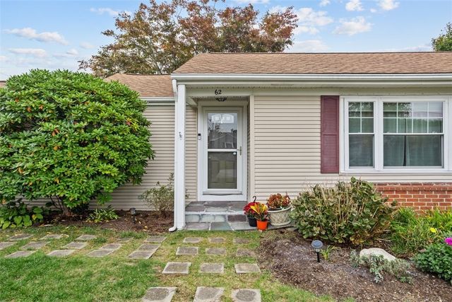 62 Sweetfern Road, Warwick, RI 02888