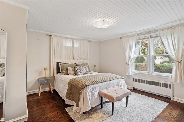 62 Sweetfern Road, Warwick, RI 02888