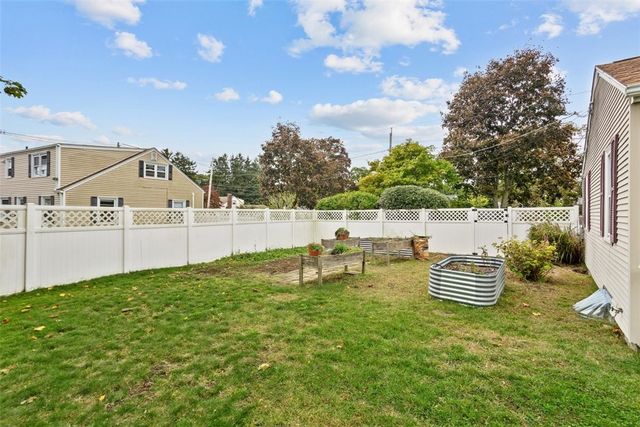 62 Sweetfern Road, Warwick, RI 02888