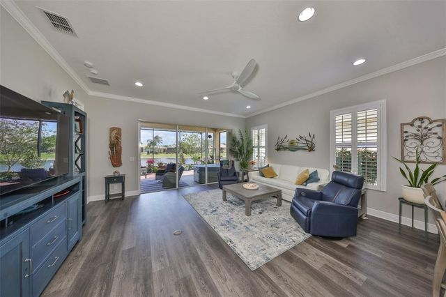 4811 SANDY GLEN WAY, Wimauma, FL 33598
