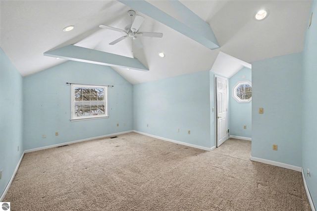 105 N 4th Street, Shepherd, MI 48883