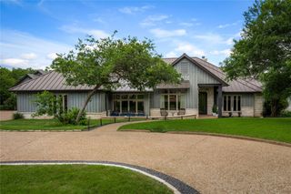 5 Clarendon LN, Austin, TX 78746