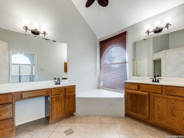 13526 Barsan, San Antonio, TX 78249