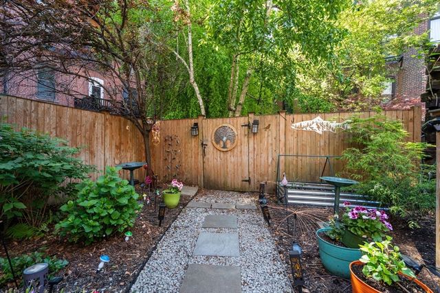 290 Columbus Ave 1, Boston, MA 02116