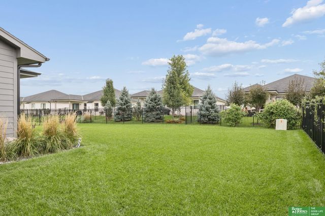 20817 Hartman Avenue, Elkhorn, NE 68022