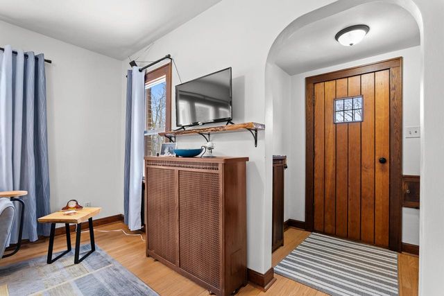 625 S 27th STREET, Manitowoc, WI 54220