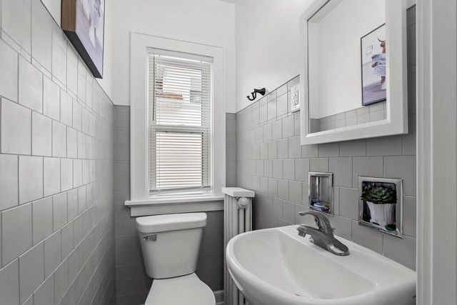 625 S 27th STREET, Manitowoc, WI 54220