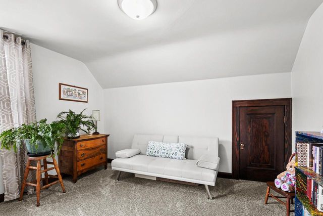 625 S 27th STREET, Manitowoc, WI 54220