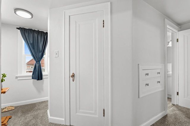 625 S 27th STREET, Manitowoc, WI 54220