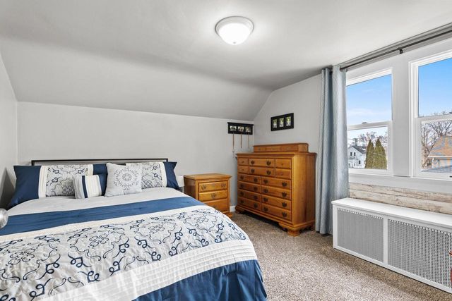 625 S 27th STREET, Manitowoc, WI 54220