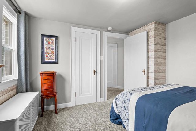 625 S 27th STREET, Manitowoc, WI 54220