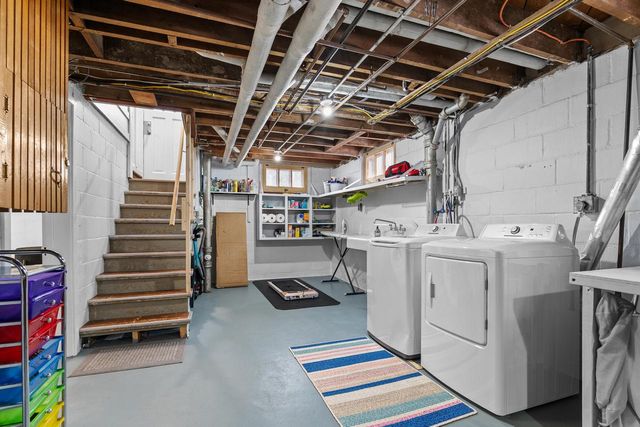 625 S 27th STREET, Manitowoc, WI 54220