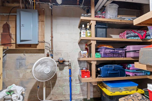 625 S 27th STREET, Manitowoc, WI 54220