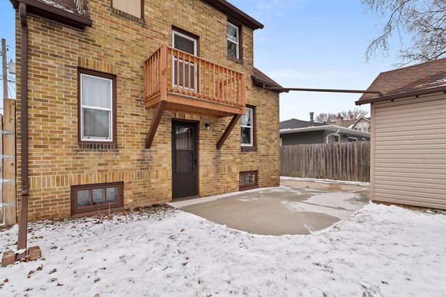 625 S 27th STREET, Manitowoc, WI 54220