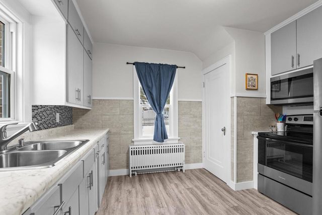 625 S 27th STREET, Manitowoc, WI 54220