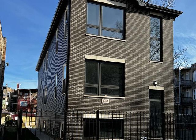 4949 S Wabash Avenue 3, Chicago, IL 60615