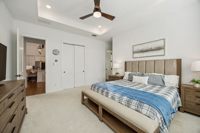 2560 Hampstead Lane, Carrollton, TX 75010