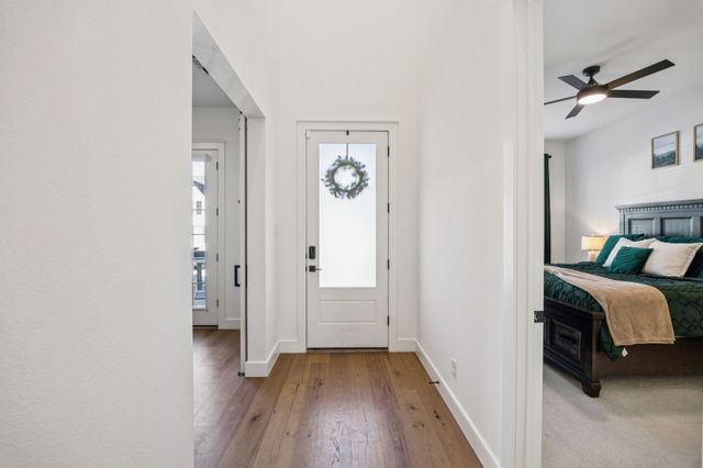 2560 Hampstead Lane, Carrollton, TX 75010