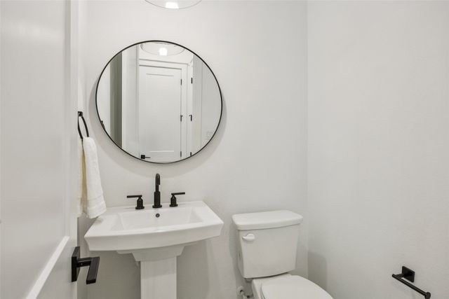 2560 Hampstead Lane, Carrollton, TX 75010