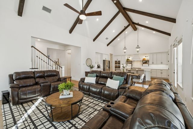 2560 Hampstead Lane, Carrollton, TX 75010