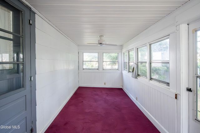 4 Frost Place, Albany, NY 12205