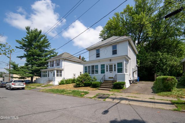 4 Frost Place, Albany, NY 12205
