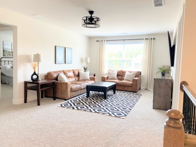 1005 Kirkpark Ct, Nolensville, TN 37135