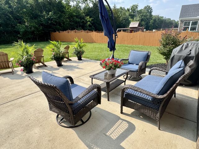 1005 Kirkpark Ct, Nolensville, TN 37135