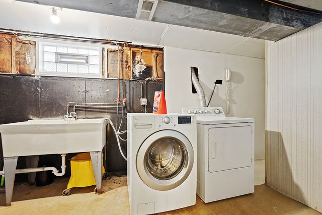 4308 W 91st Place, Oak Lawn, IL 60453