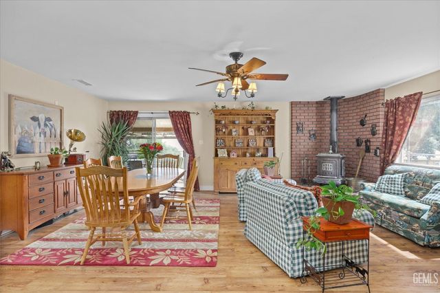 21564 Pine Tree Road, Caliente, CA 93518