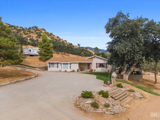 21564 Pine Tree Road, Caliente, CA 93518
