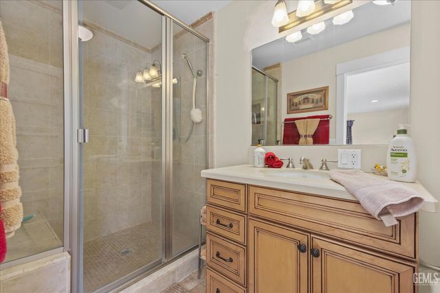 21564 Pine Tree Road, Caliente, CA 93518