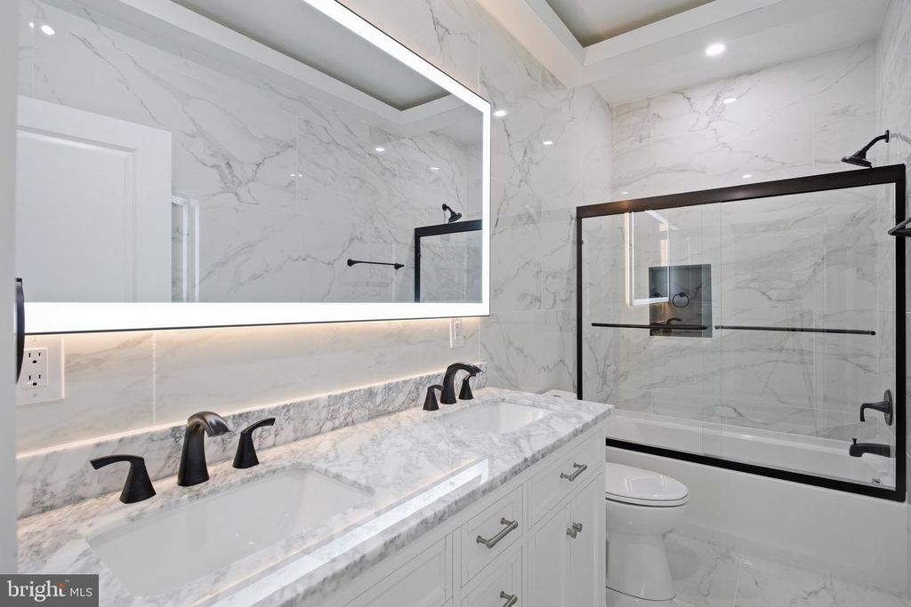 Image 17 of property listing at 2269 JENKINS CREEK RD, Cambridge, MD 21613