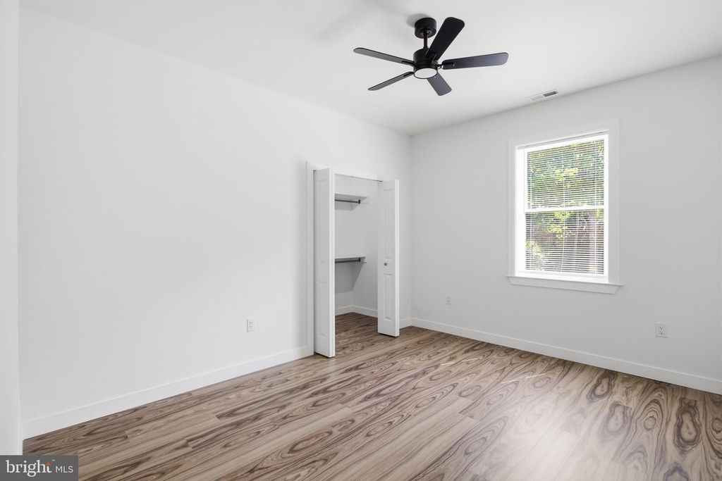 Image 18 of property listing at 2269 JENKINS CREEK RD, Cambridge, MD 21613