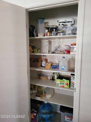 7395 S River Willow Drive, Tucson, AZ 85747