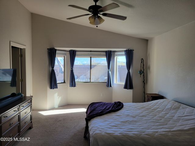 7395 S River Willow Drive, Tucson, AZ 85747